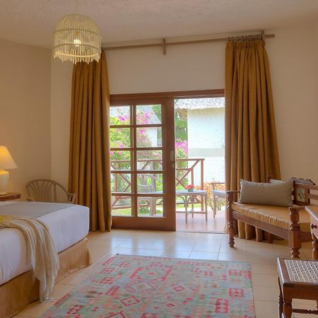 Neptune Village Beach Resort&Spa - All Inclusive Galu Extérieur photo