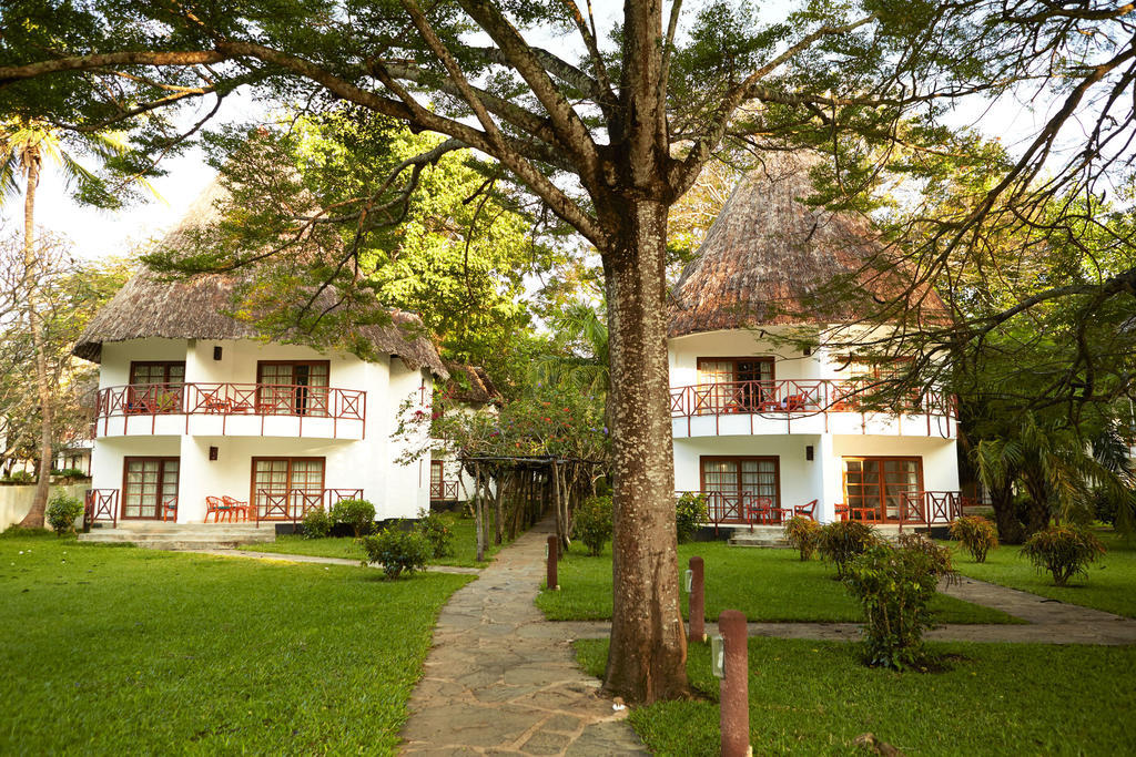 Neptune Village Beach Resort&Spa - All Inclusive Galu Extérieur photo