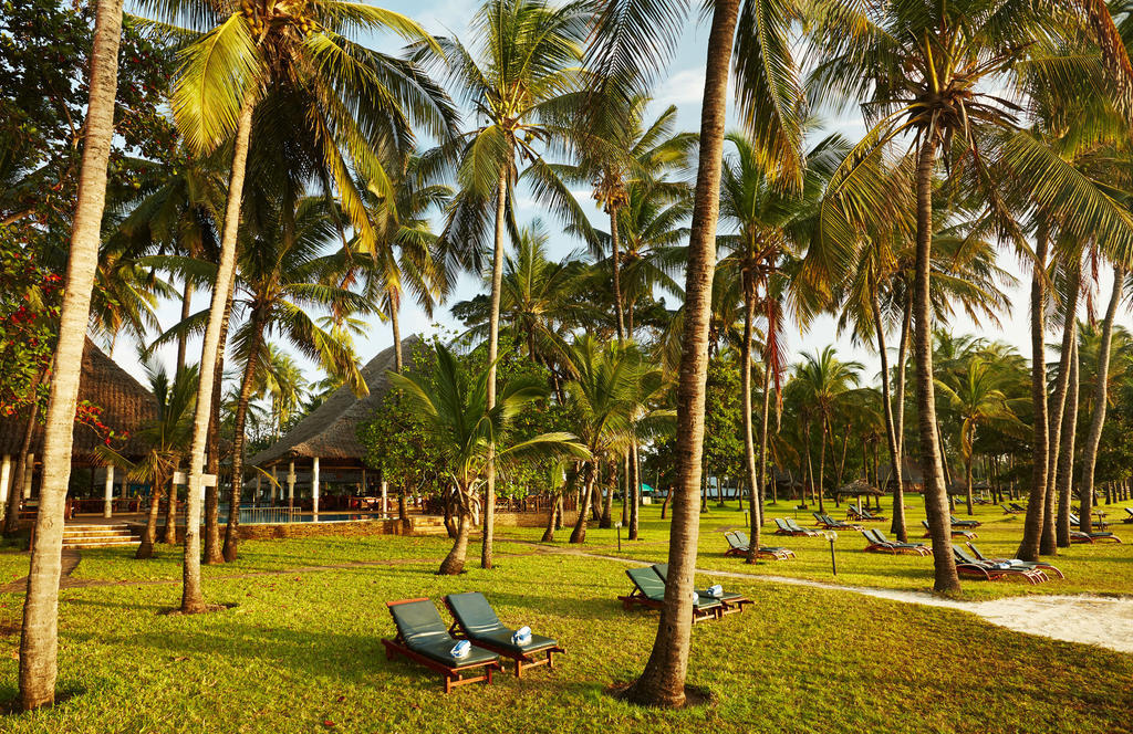 Neptune Village Beach Resort&Spa - All Inclusive Galu Extérieur photo