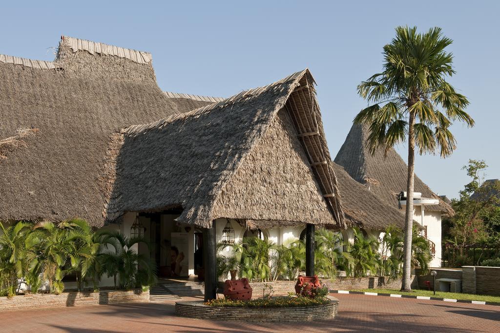 Neptune Village Beach Resort&Spa - All Inclusive Galu Extérieur photo