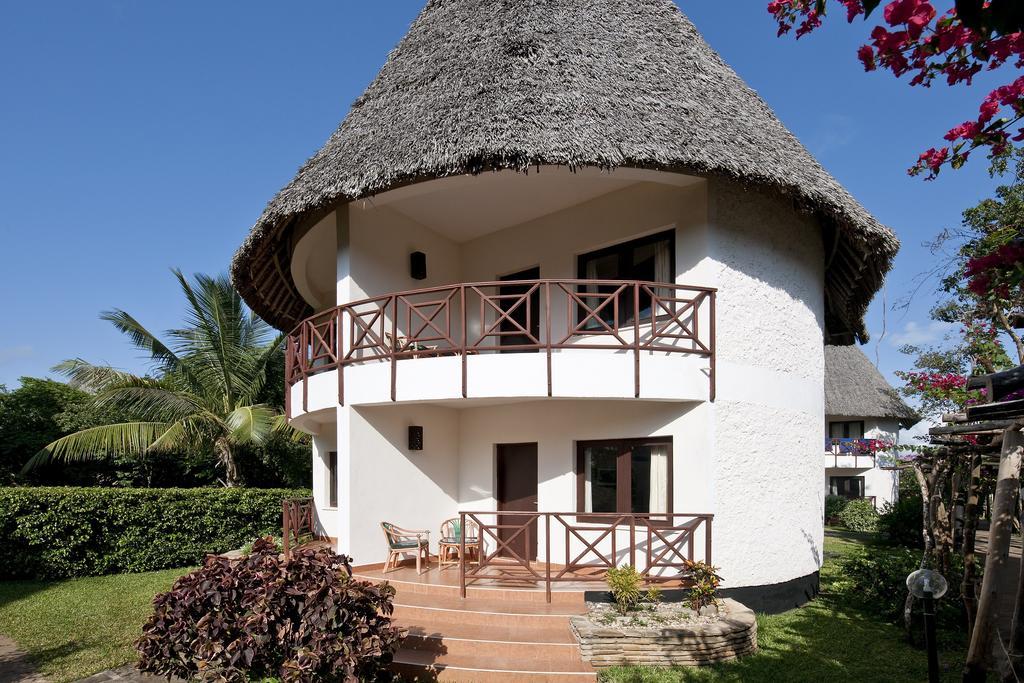 Neptune Village Beach Resort&Spa - All Inclusive Galu Extérieur photo
