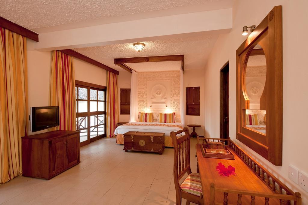 Neptune Village Beach Resort&Spa - All Inclusive Galu Extérieur photo