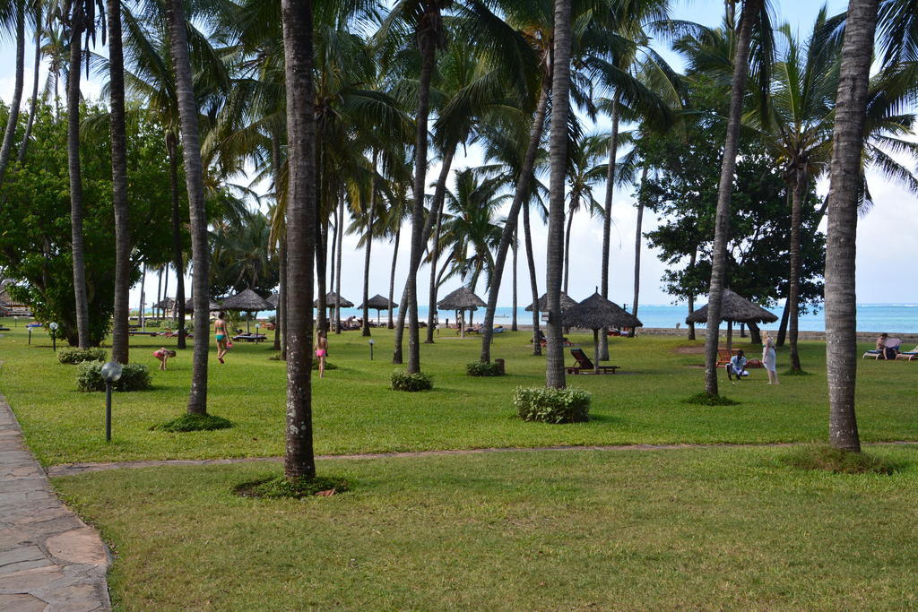 Neptune Village Beach Resort&Spa - All Inclusive Galu Extérieur photo