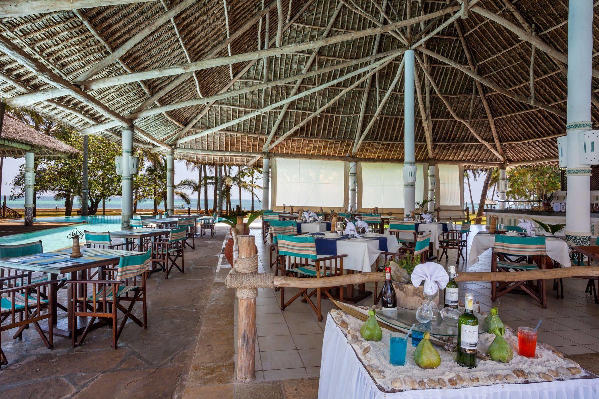 Neptune Village Beach Resort&Spa - All Inclusive Galu Extérieur photo