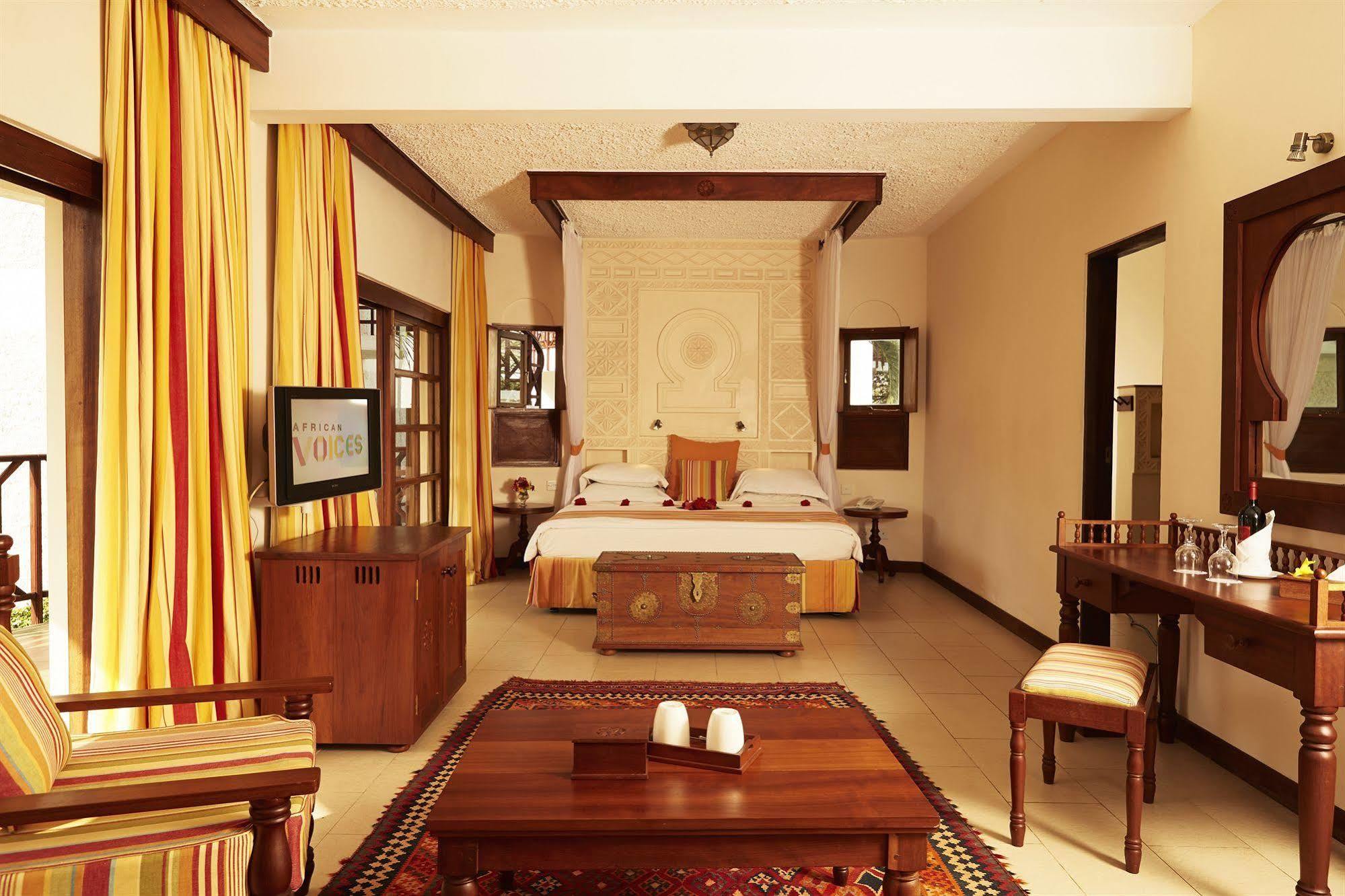Neptune Village Beach Resort&Spa - All Inclusive Galu Extérieur photo